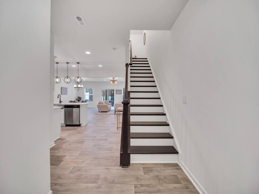 Gorgeous New Townhome/Charlotte! 外观 照片