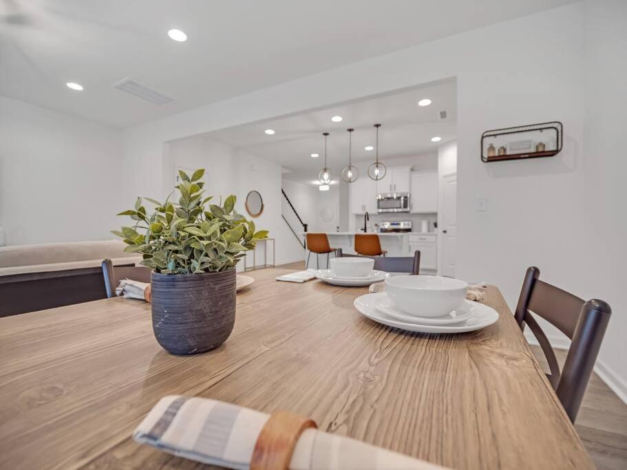 Gorgeous New Townhome/Charlotte! 外观 照片