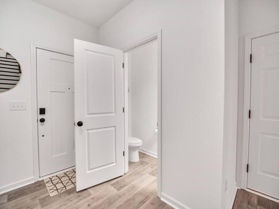 Gorgeous New Townhome/Charlotte! 外观 照片